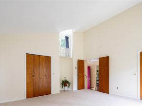 6 Bay View Drive, Hampton Bays NY 11946