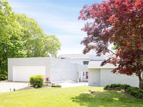 6 Bay View Drive, Hampton Bays NY 11946