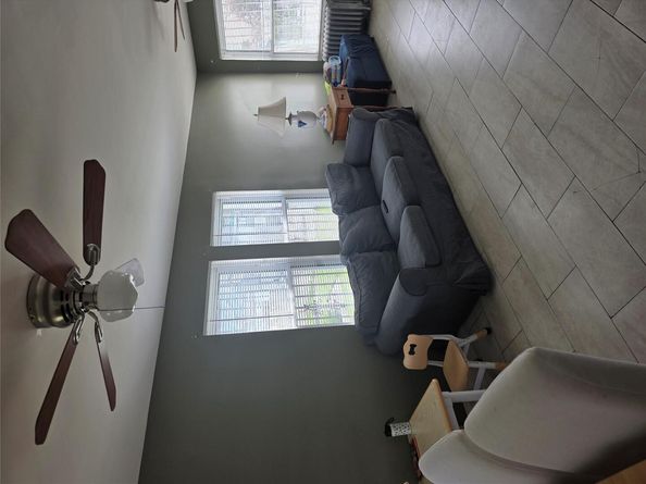 133-15 220 st, Springfield Gardens NY 11413