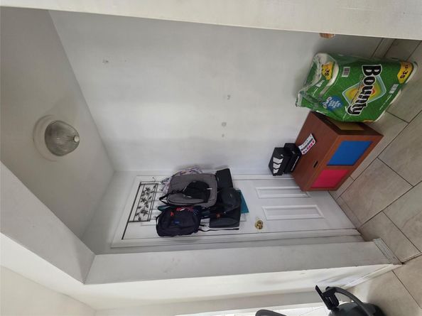 133-15 220 st, Springfield Gardens NY 11413