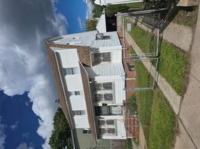 133-15 220 st, Springfield Gardens NY 11413