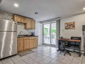 1 Glen Lane, Glenwood Landing NY 11547