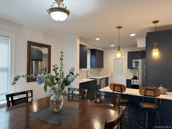 204 N Grove Street, Valley Stream NY 11580