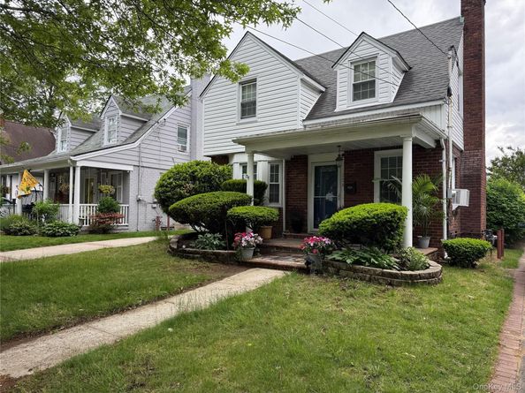 204 N Grove Street, Valley Stream NY 11580