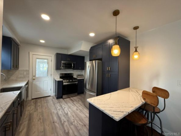 204 N Grove Street, Valley Stream NY 11580