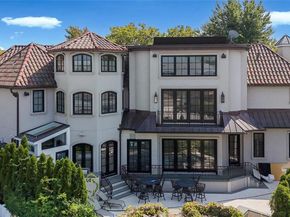86 Gaylord Drive S, Brooklyn NY 11234