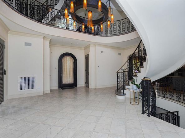 86 Gaylord Drive S, Brooklyn NY 11234