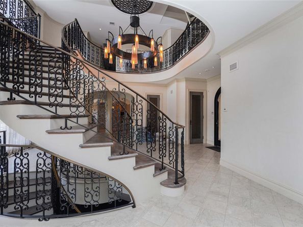 86 Gaylord Drive S, Brooklyn NY 11234