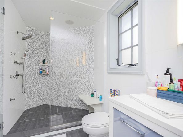86 Gaylord Drive S, Brooklyn NY 11234
