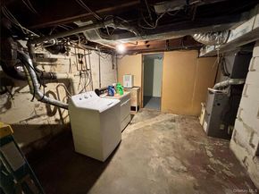 355 Pinelawn Avenue, Copiague NY 11726