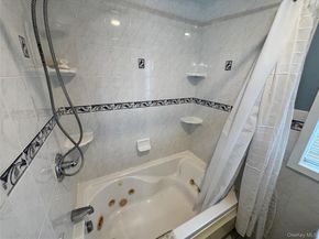 355 Pinelawn Avenue, Copiague NY 11726