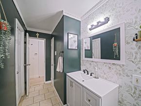 2909 New London Avenue, Medford NY 11763