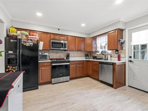 758 Stewart Avenue, Bethpage NY 11714