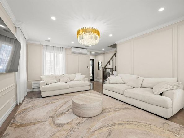 7304 193rd Street, Fresh Meadows NY 11366