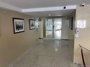 89-15 Parsons Boulevard 3L, Jamaica NY 11432