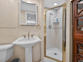 8 Stern Court, Huntington Station NY 11746