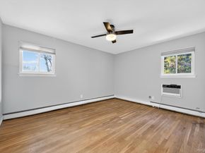 8 Stern Court, Huntington Station NY 11746