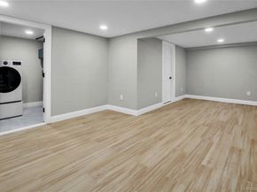 45 Colony Lane, Syosset NY 11791