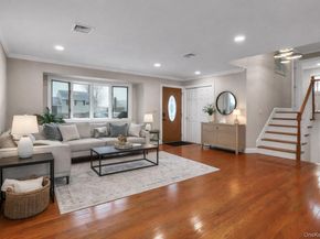 45 Colony Lane, Syosset NY 11791