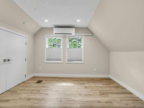 20 Robert Road, Glen Cove NY 11542