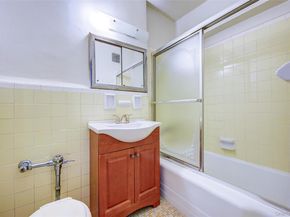 6395 Austin Street 5C, Rego Park NY 11374