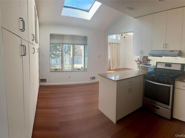 23 Clinton Lane, Jericho NY 11753