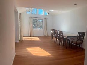 23 Clinton Lane, Jericho NY 11753