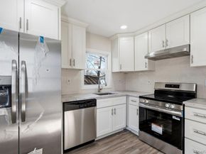 189 Trouville Road, Copiague NY 11726