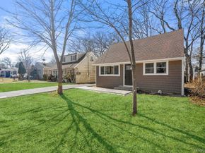 189 Trouville Road, Copiague NY 11726