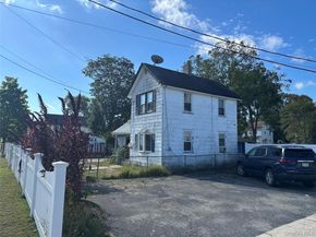 104 2nd Avenue, Bay Shore NY 11706