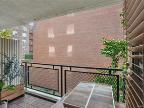 35-50 85 St 3D, Jackson Heights NY 11372