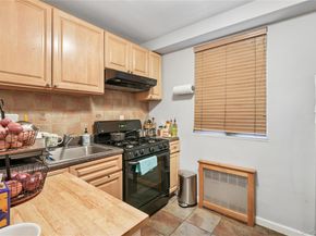 35-50 85 St 3D, Jackson Heights NY 11372