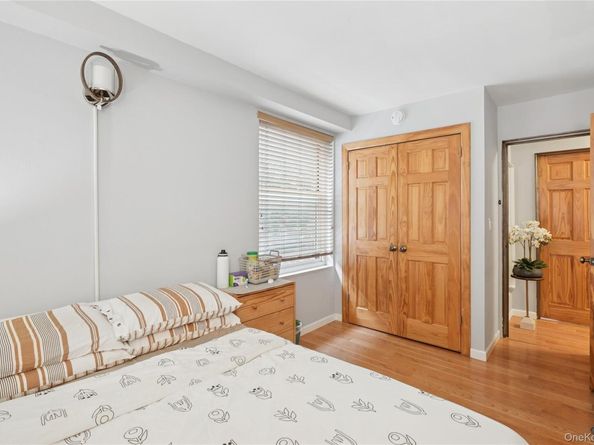 35-50 85 St 3D, Jackson Heights NY 11372
