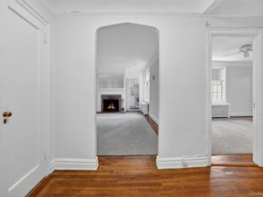 25 Parkview Avenue 2G, Bronxville NY 10708