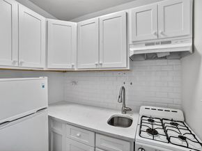 25 Parkview Avenue 2G, Bronxville NY 10708