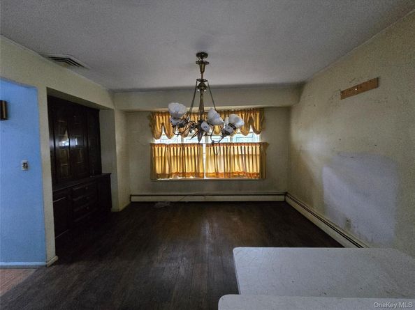 1434 Mark Drive, East Meadow NY 11554