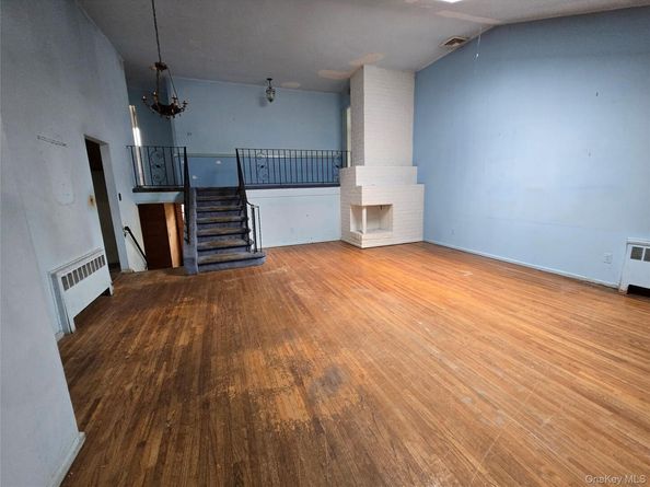 1434 Mark Drive, East Meadow NY 11554