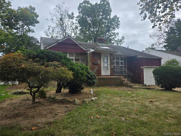 1434 Mark Drive, East Meadow NY 11554