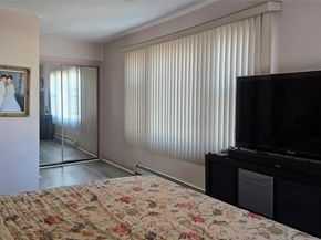 170 E Mineola Avenue, Valley Stream NY 11580