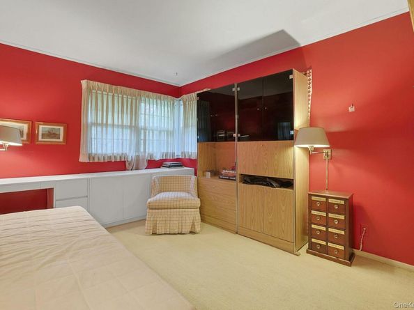 129 Hillandale Drive, New Rochelle NY 10804