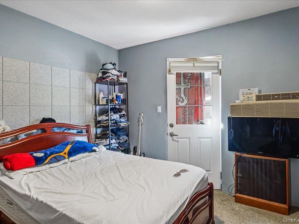 15016 26th Avenue, Flushing NY 11354