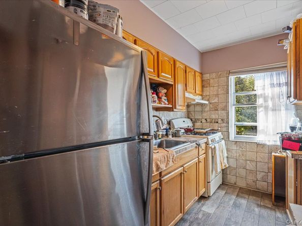 15016 26th Avenue, Flushing NY 11354