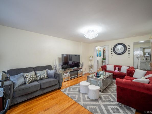 1720A Paulding Avenue, Bronx NY 10462