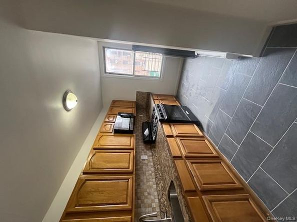 2696 Marion, Bronx NY 10458