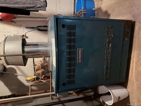 15721 98th Street, Howard Beach NY 11414