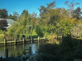 150 Fairharbor Drive 150, Patchogue NY 11772