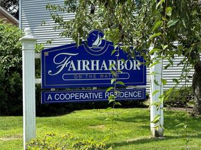 150 Fairharbor Drive 150, Patchogue NY 11772