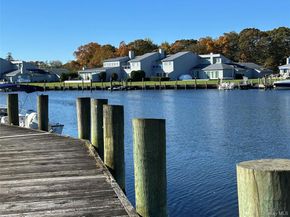 150 Fairharbor Drive 150, Patchogue NY 11772