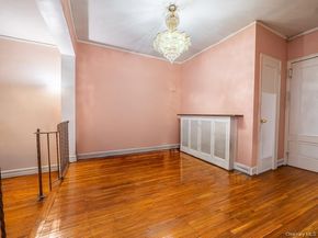 102-40 67 drive Drive 3h, Forest Hills NY 11375