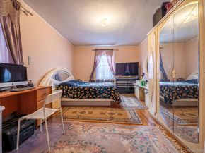 102-40 67 drive Drive 3h, Forest Hills NY 11375